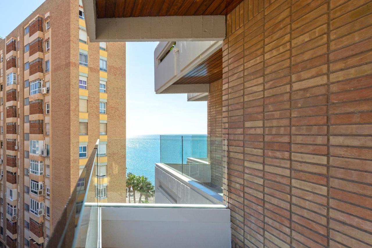 Malagueta Luz By Renthas Apartment Malaga Exterior photo